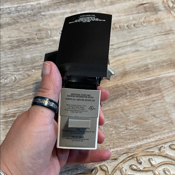 Bath & Body Works Silver and Red Coffin Accent - Picture 4 of 5